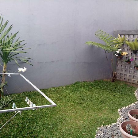 Homestay Syariah Cileunyi, Bandung Timur Zewnętrze zdjęcie